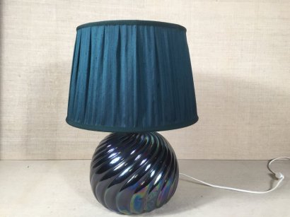 LAMPADA DA TAVOLO CON BASE IN CERAMICA IRIDESCENTE